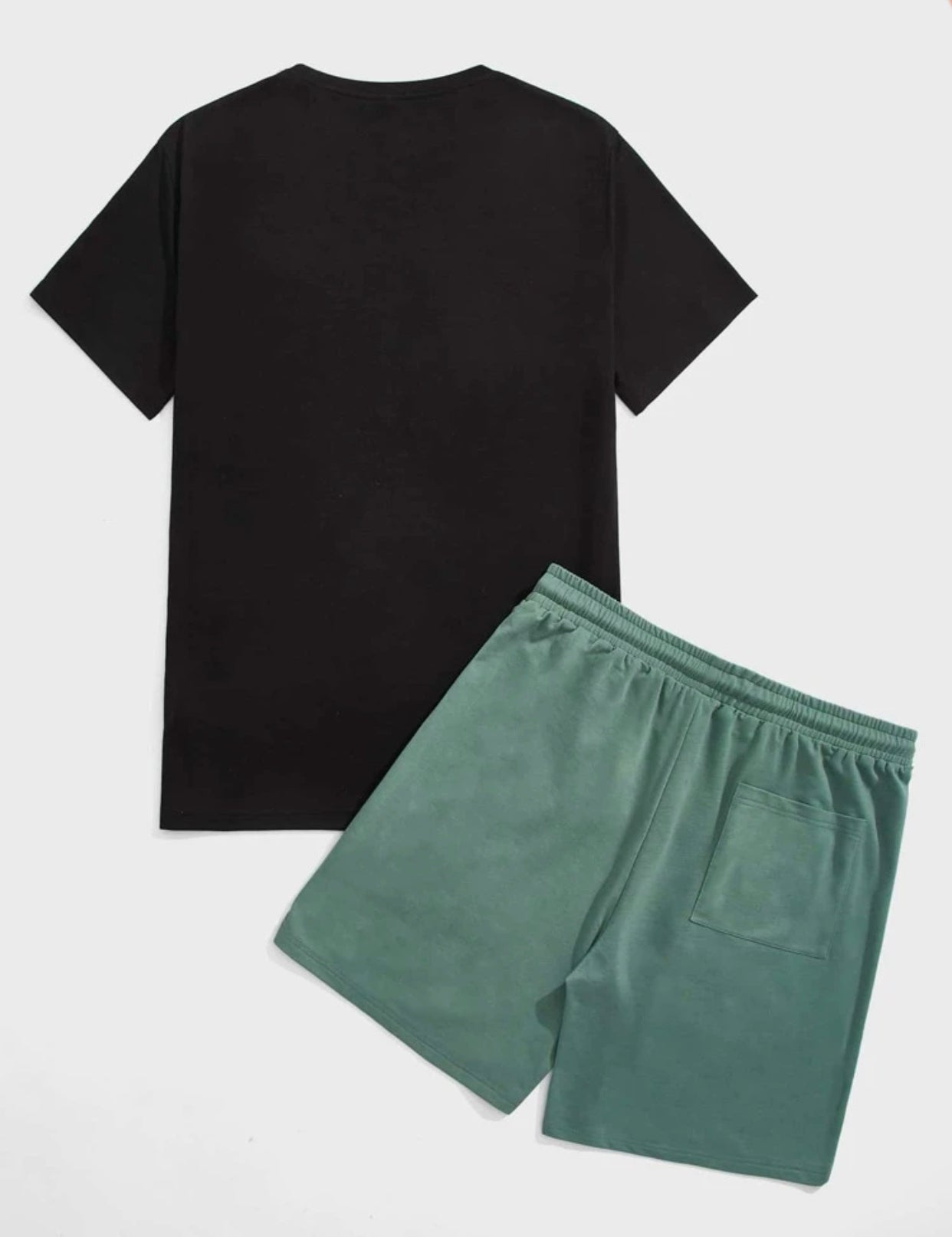 Men’s patch detail tee & shorts set