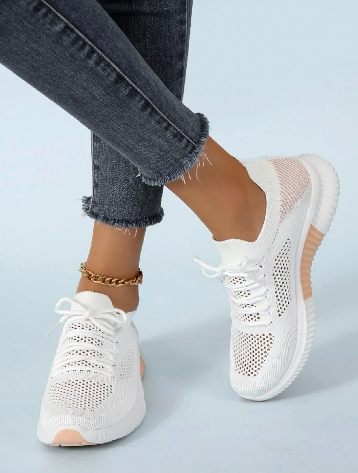 Knit detail lace-up front running shoes