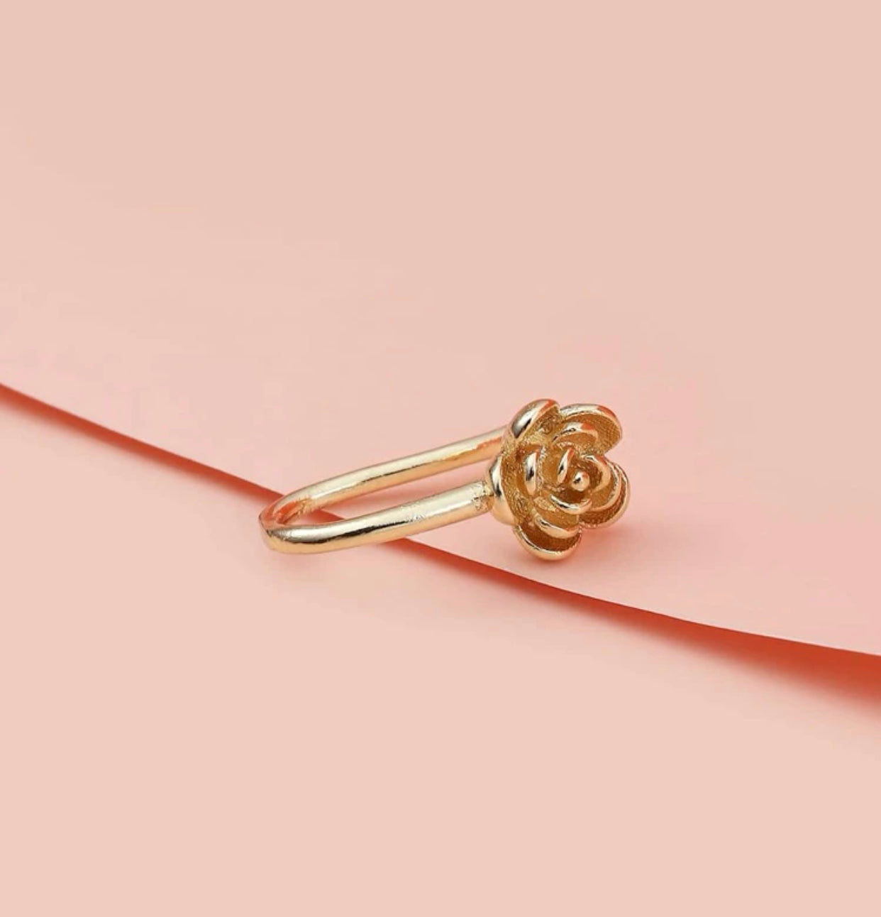 Flower decor nose cuff