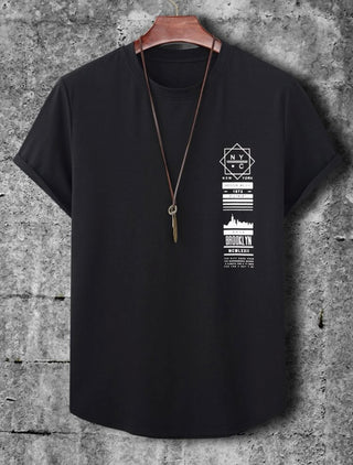 Black men’s graphic curved hem tee without necklace