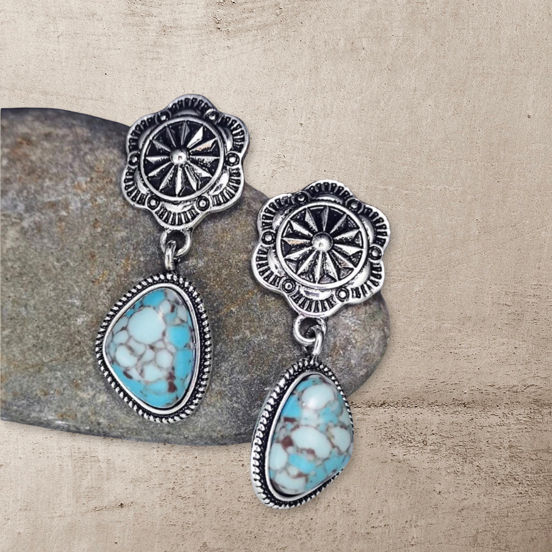 Stunning turquoise decor drop earrings