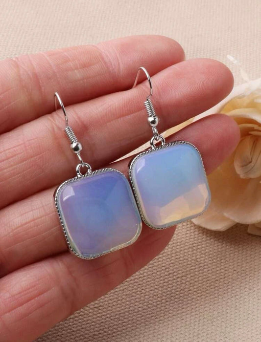 Moonstone inspired dangle earrings
