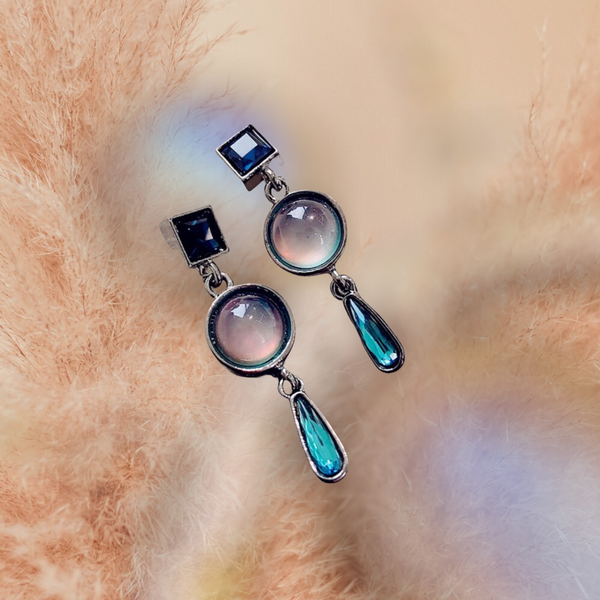 Wonderful moonstone inspired drop earrings