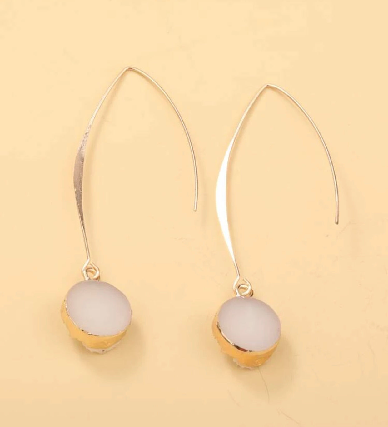 White crystal decor drop earrings