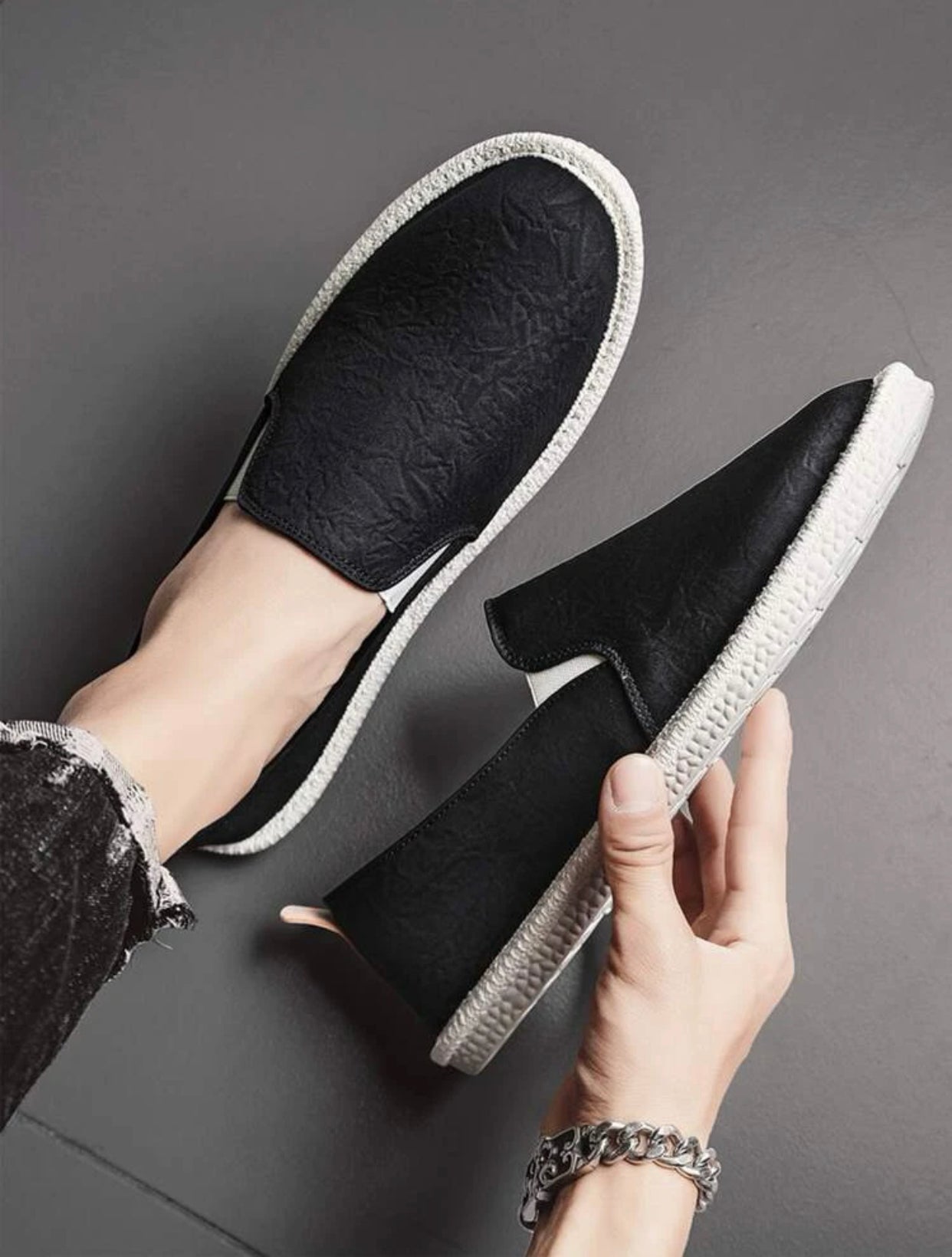 Black men’s stitch detail espadrille loafers
