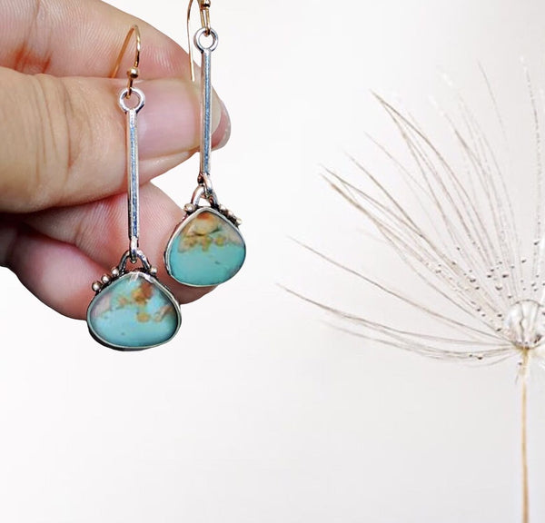 Gorgeous Vintage style turquoise dangle earrings