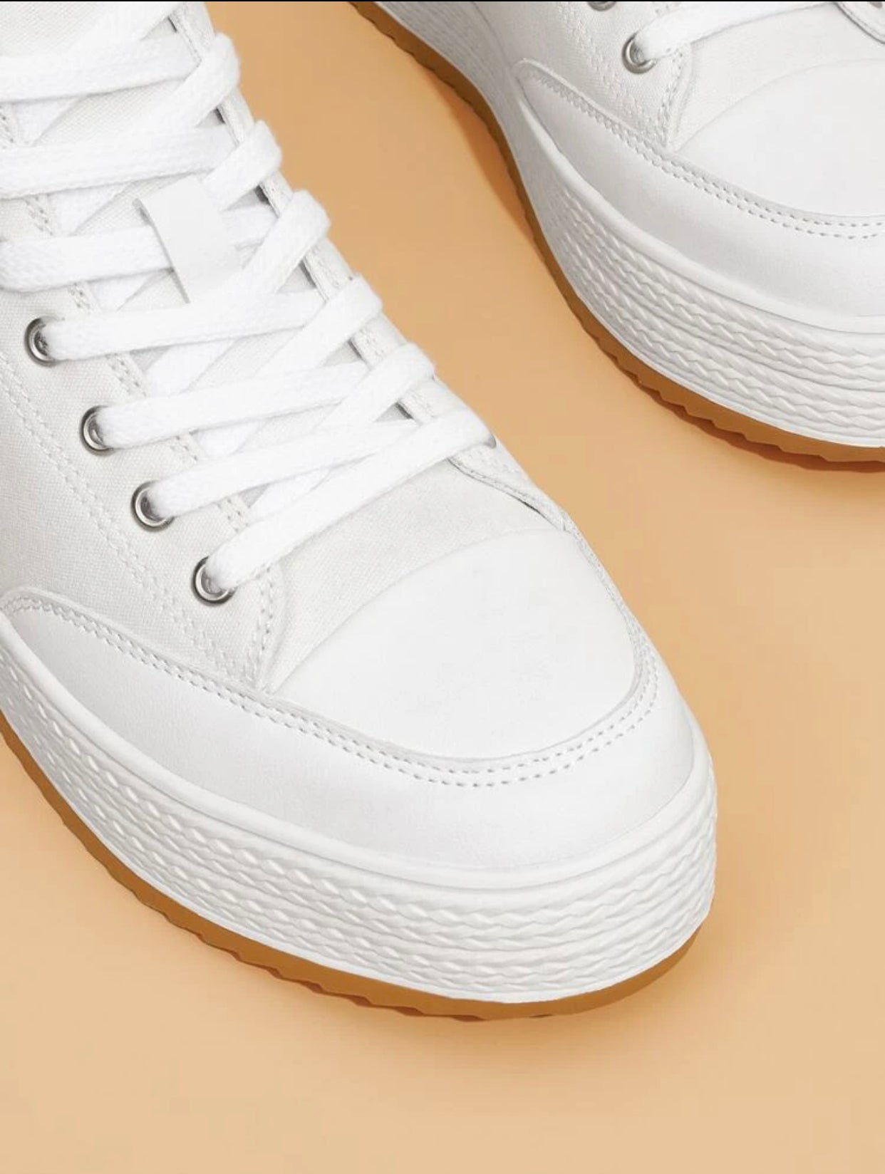 Minimalist high top lace-up front canvas shoes