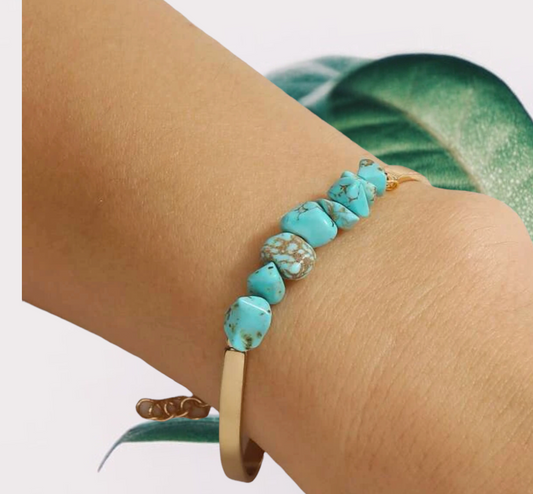 Turquoise decor bracelet
