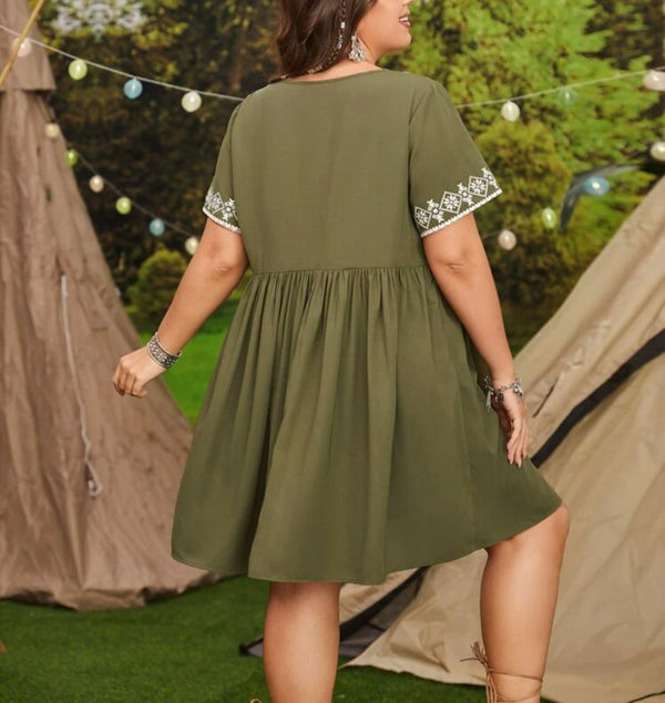 Plus geo print guipure page detail dress