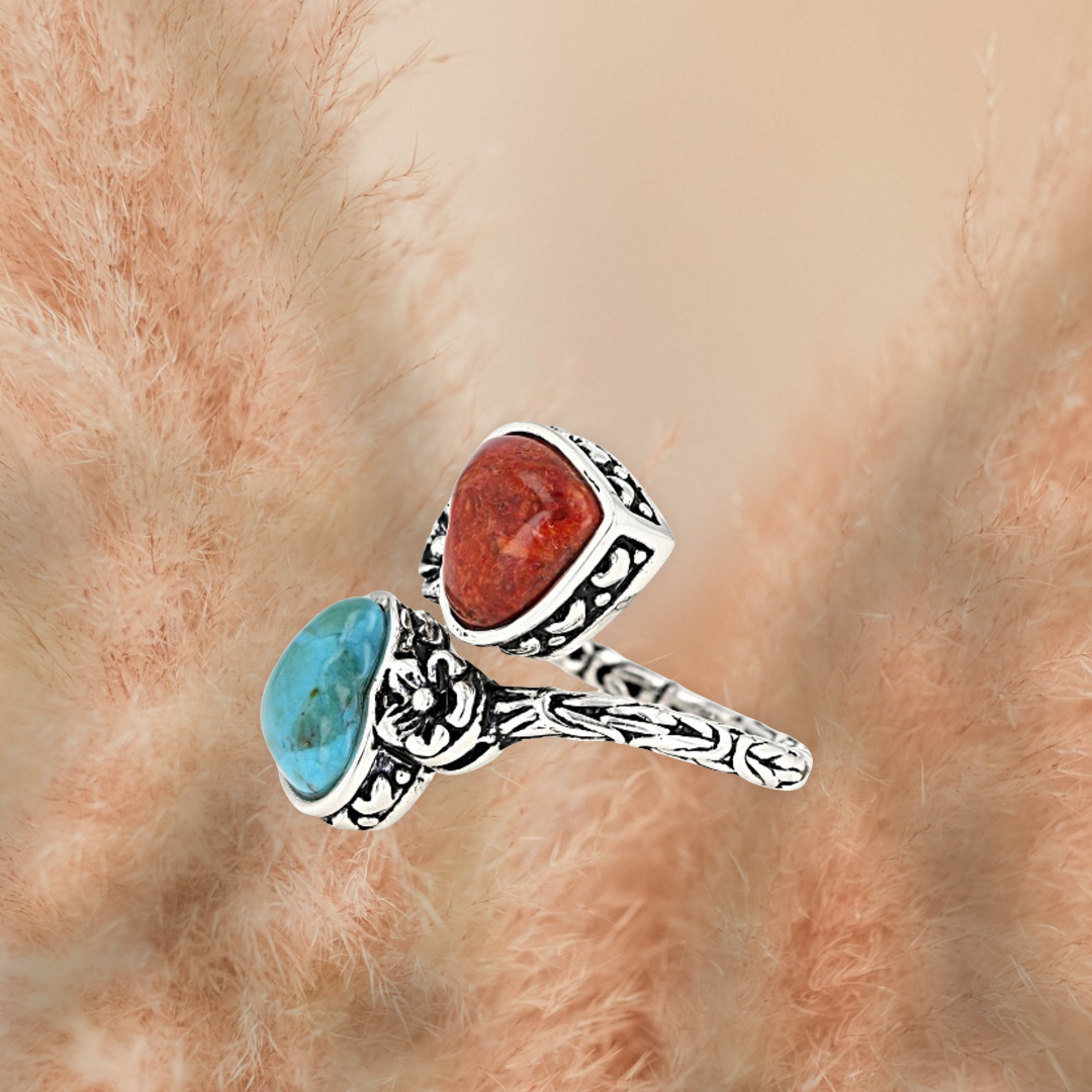 Vintage inspired coral and turquoise decor statement ring. Size 8.