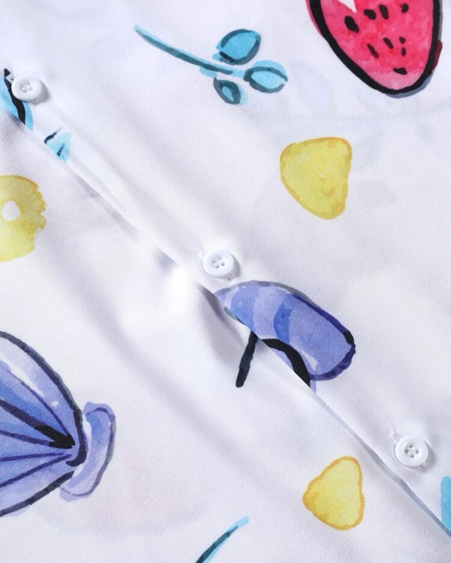 Men’s shell & strawberry print shirt without tee