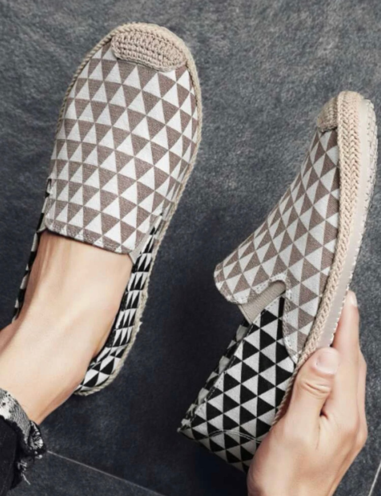 Men’s geometric pattern cap toe canvas espadrille loafers