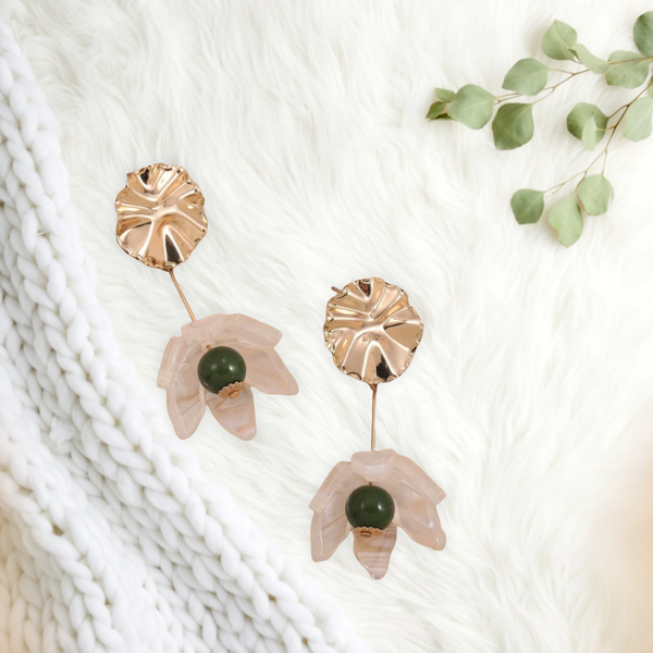 Flower decor drop earrings