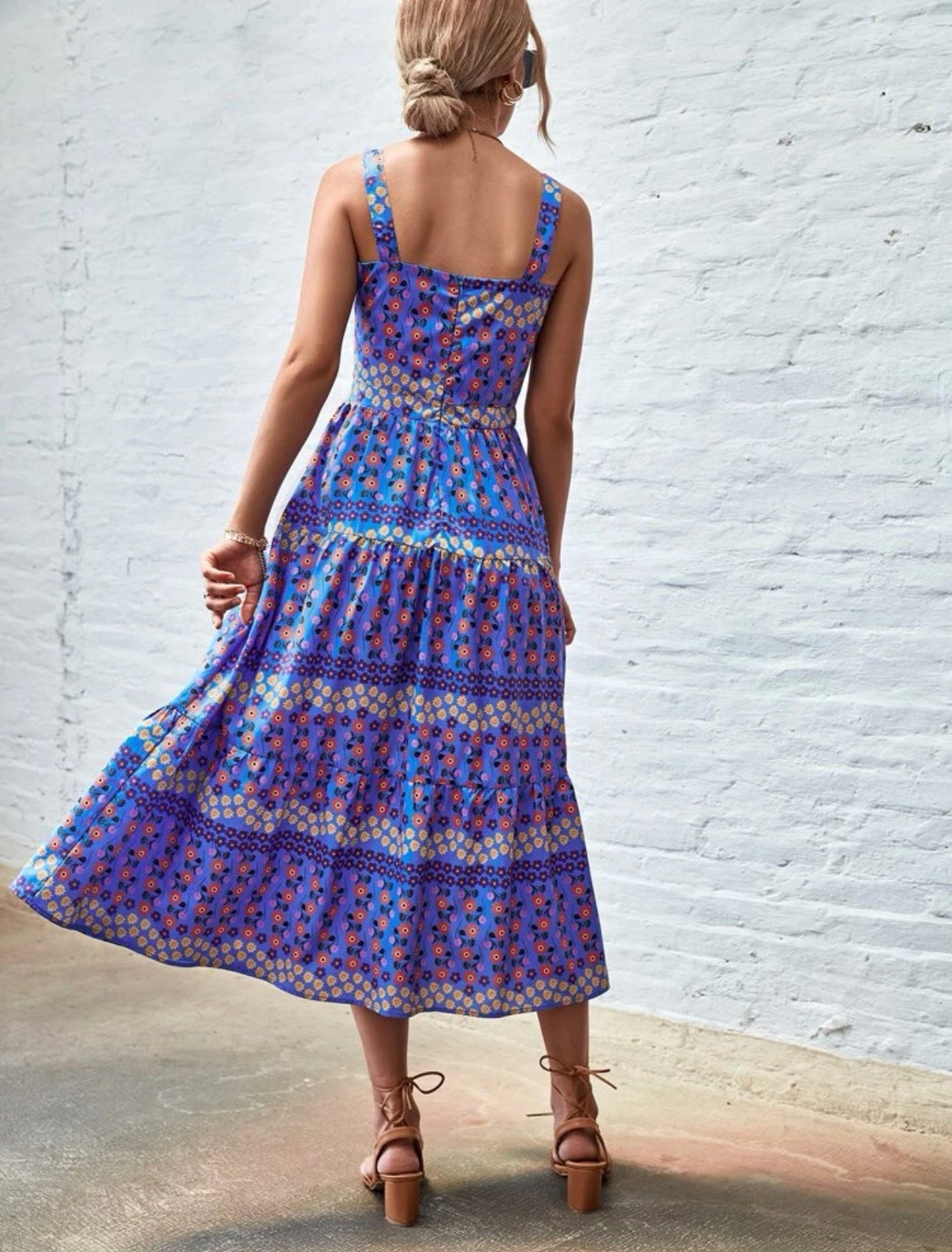 Random ditsy floral cut out ruffle hem dress