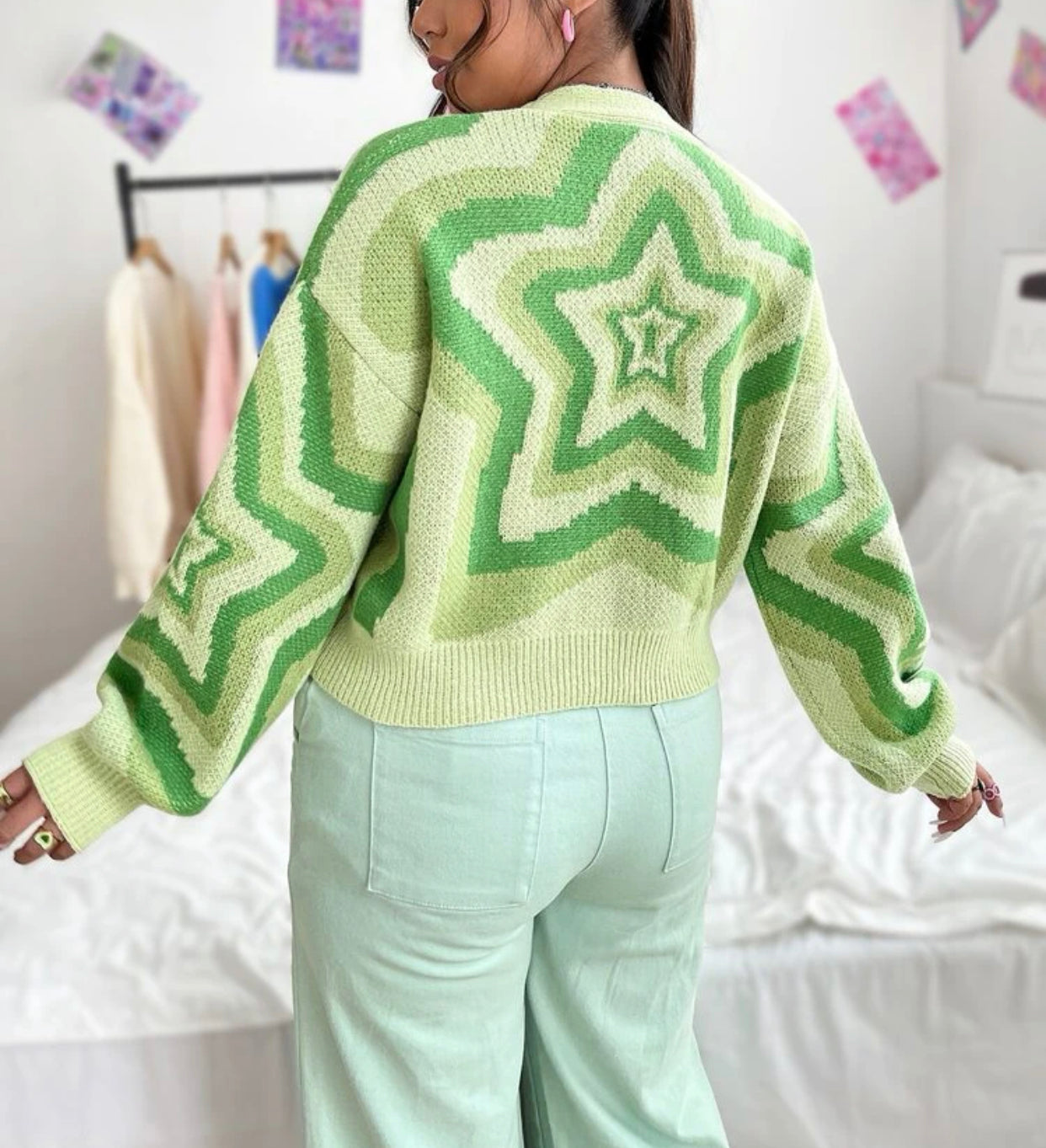 Plus star pattern drop shoulder cardigan