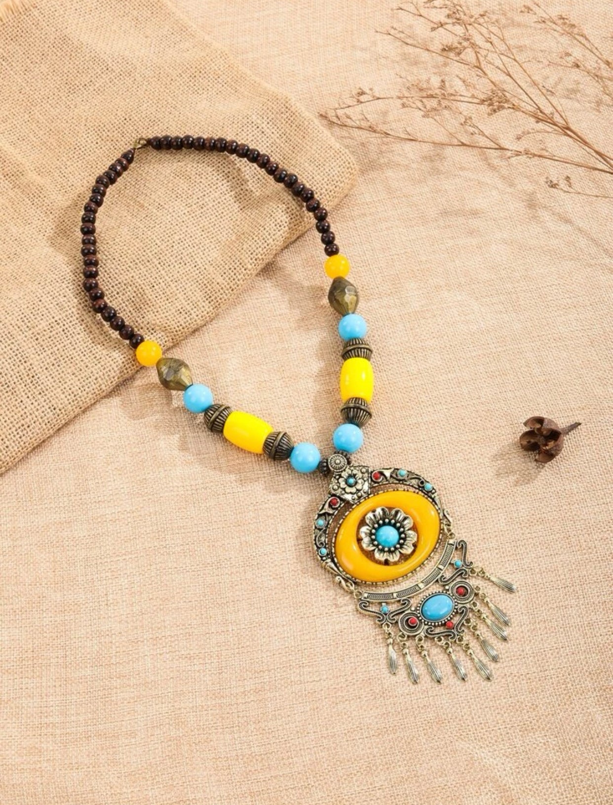 Flower decor metal tassel charm beaded necklace
