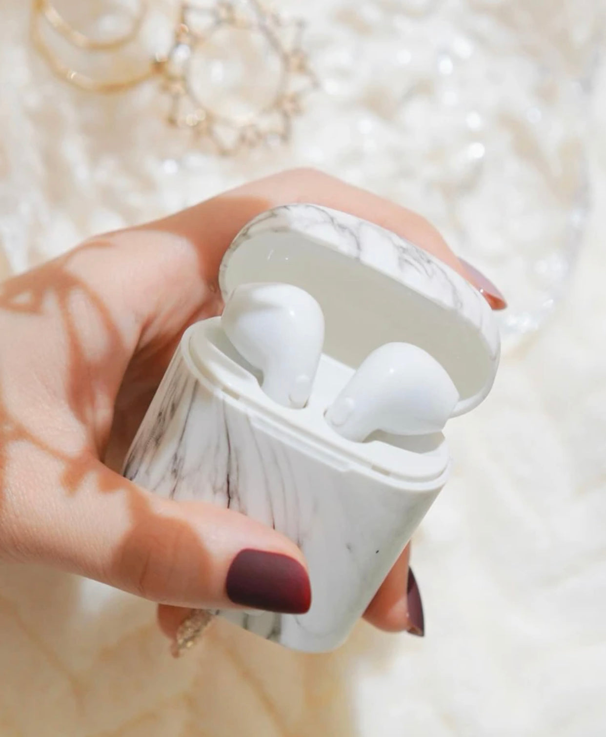 Marble print wireless headset compatible with Bluetooth