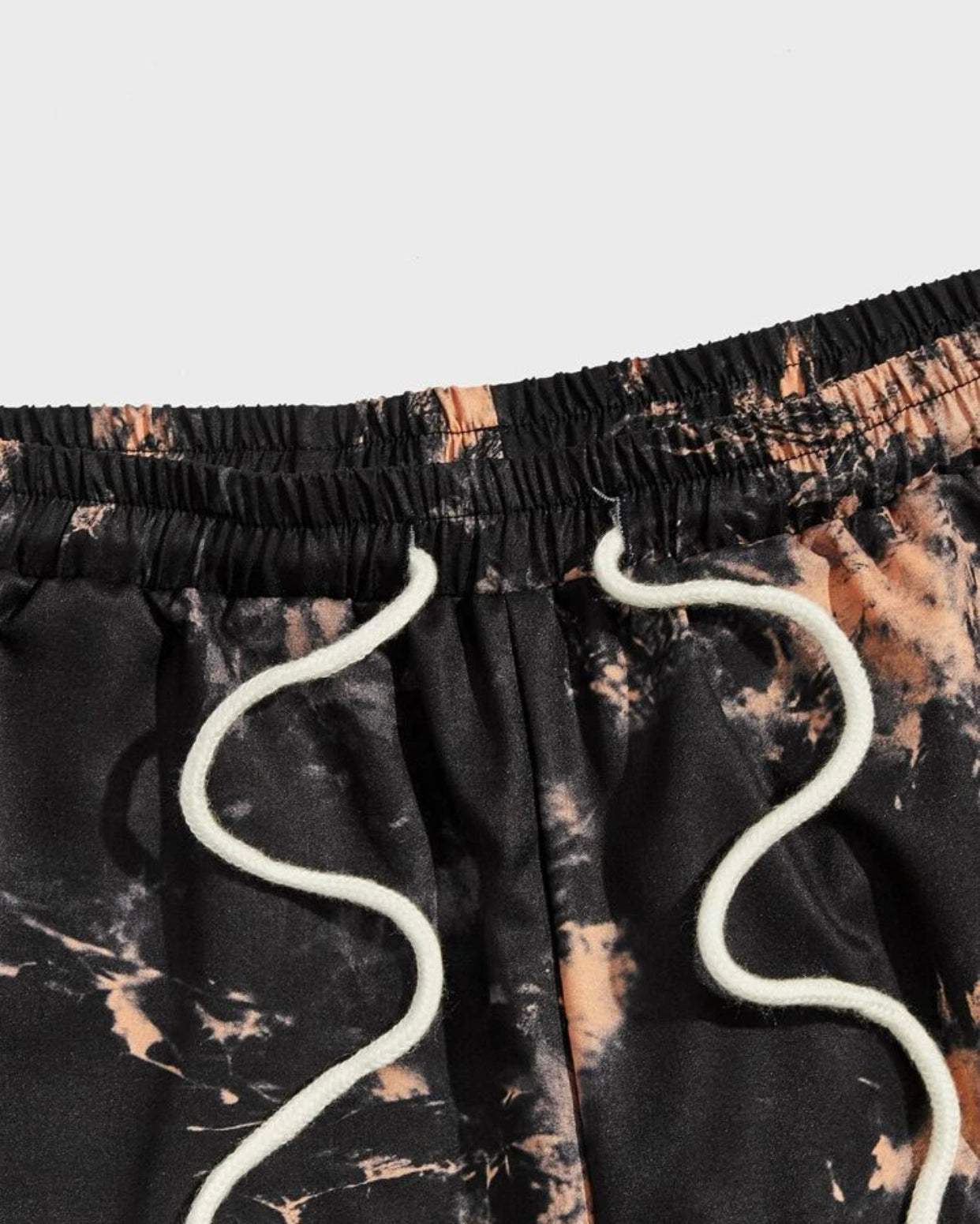 Guys tie dye letter patch drawstring shorts