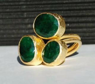 Luxury AAA Dark Green Cubic Zirconia golden metal statement ring. Size 8.