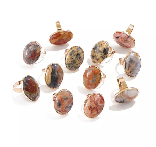 Stunning natural stone ring. (Stone may vary)