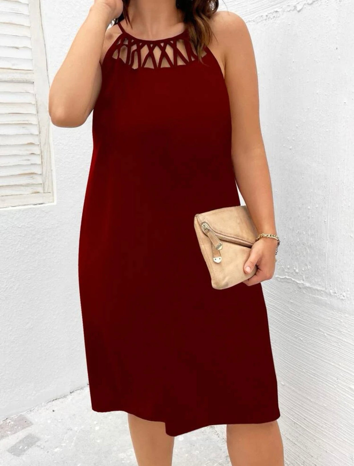 Curve & plus solid cut out halter dress