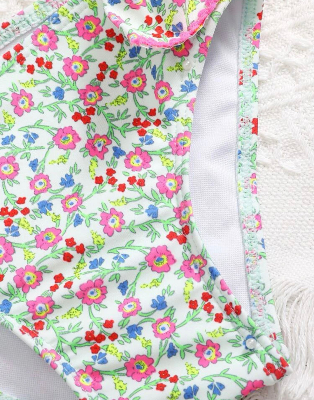 Toddler girls random floral print ruffle trim bikini swimsuit