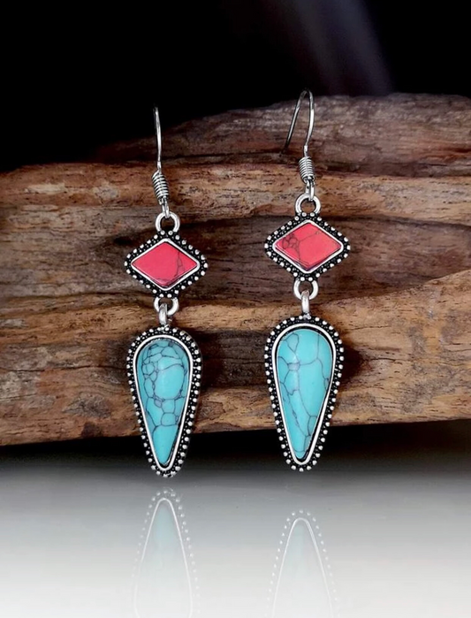 Geometric dangle earrings