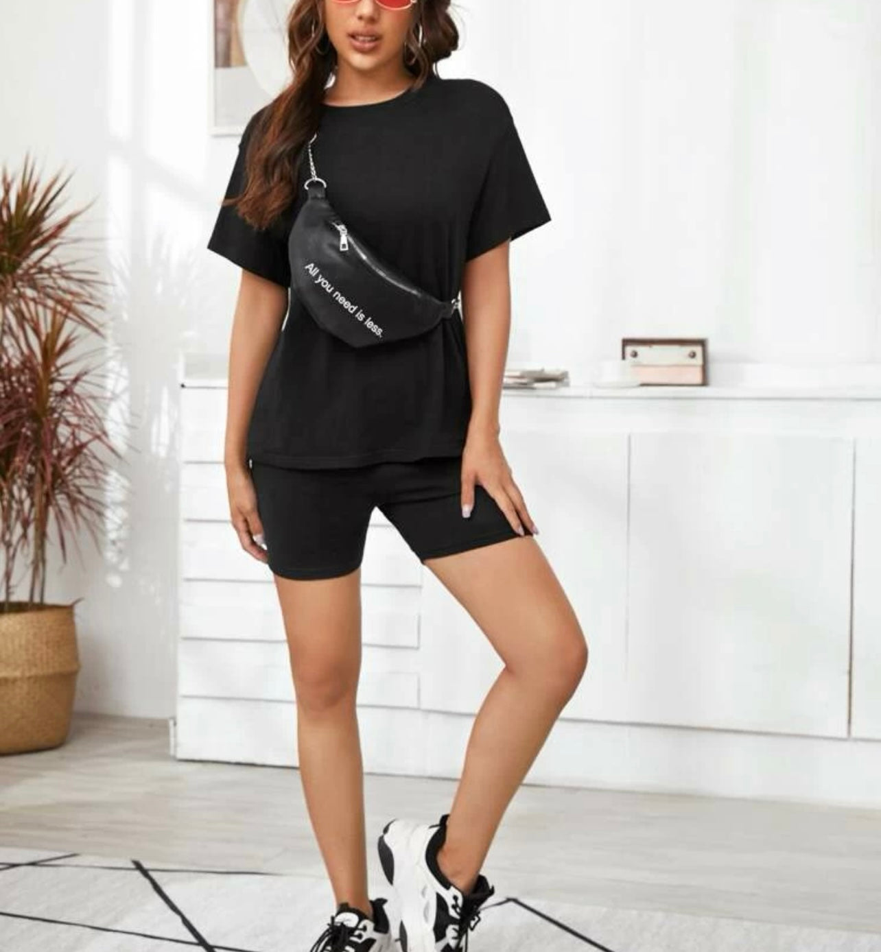 Drop shoulder tee and skinny shorts set without bag