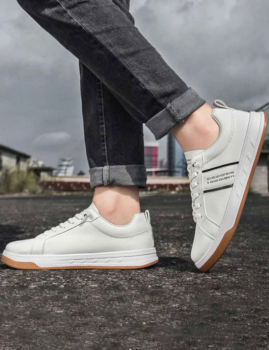 Men Letter Graphic Lace-up Skate Shoes