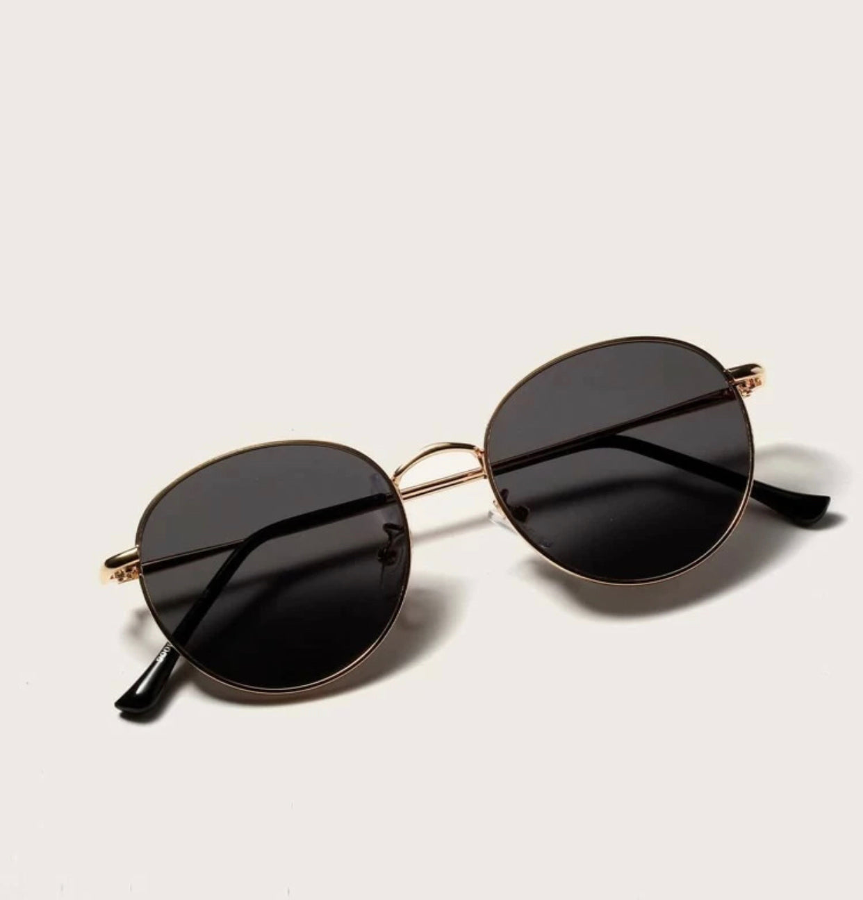 Metal frame sunglasses - Christina’s unique boutique LLC