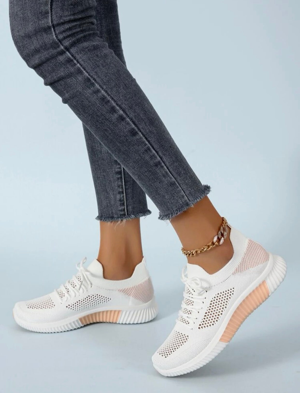 Knit detail lace-up front running shoes