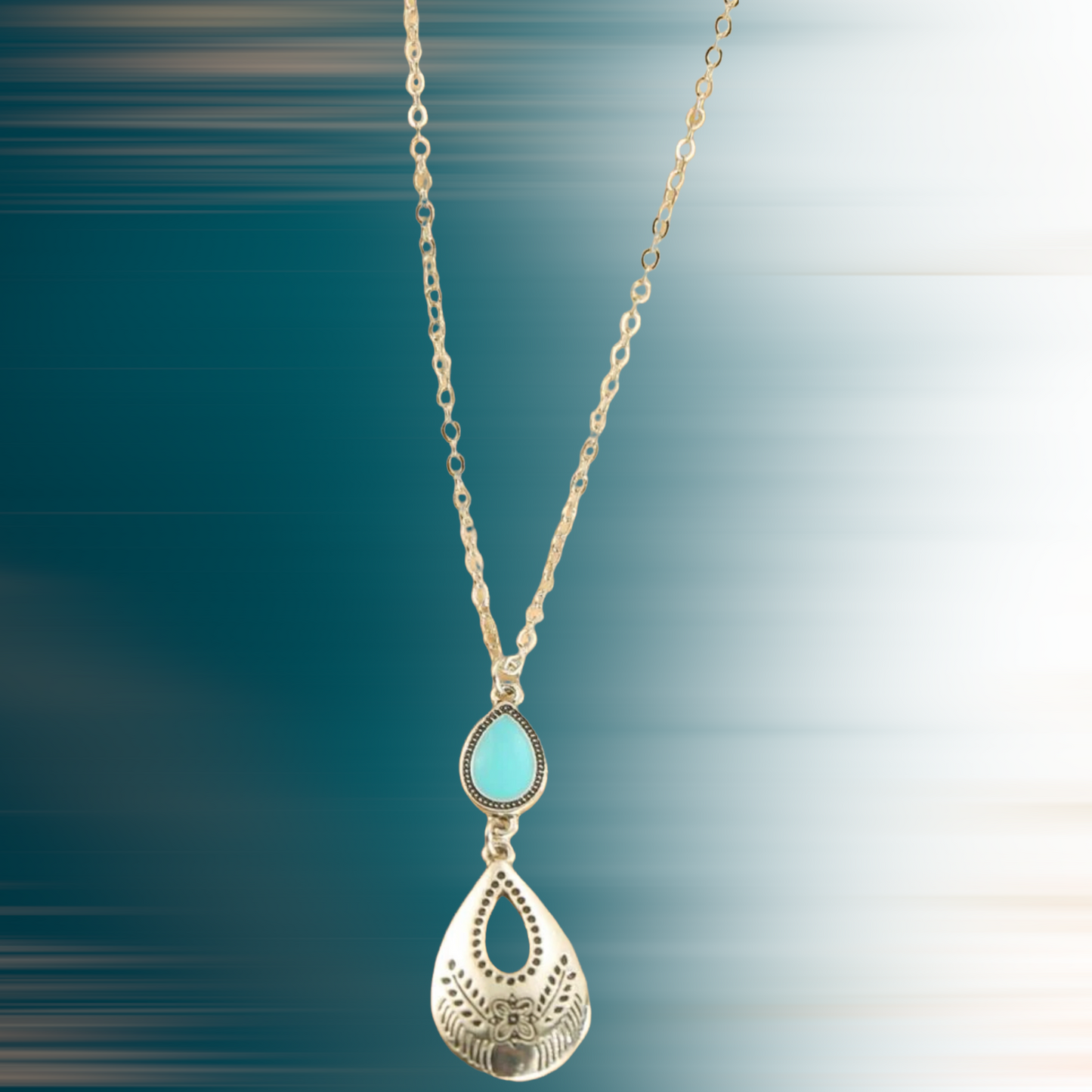 Flower textured water-drop charm necklace