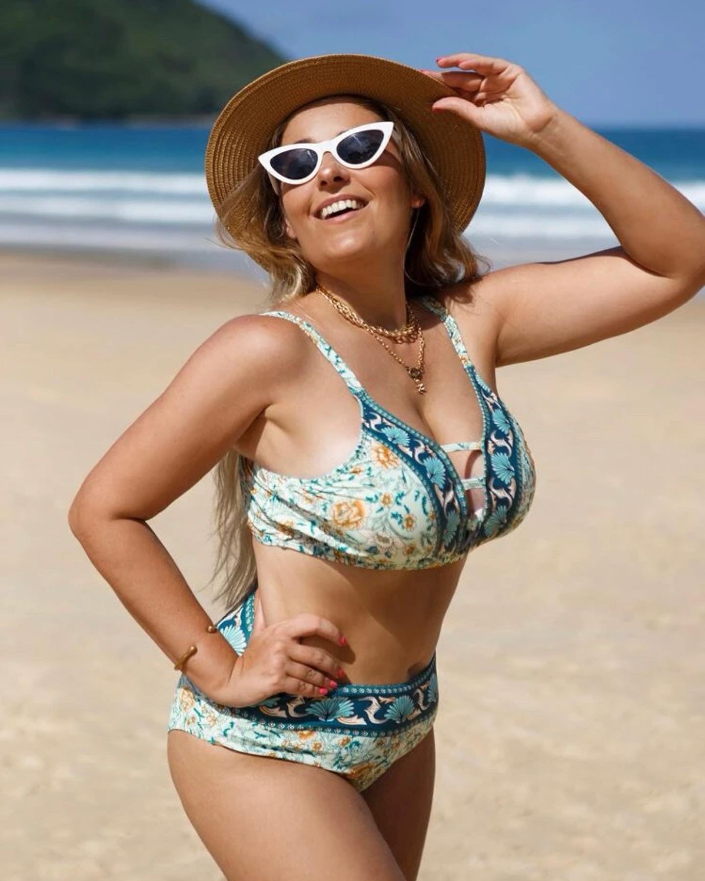 Curve & plus 2pcs paisley print lace up bikini swimsuit