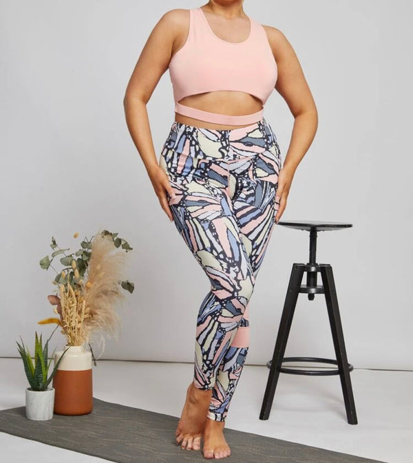 Peekaboo sports bra and floral leggings set - Christina’s unique boutique LLC